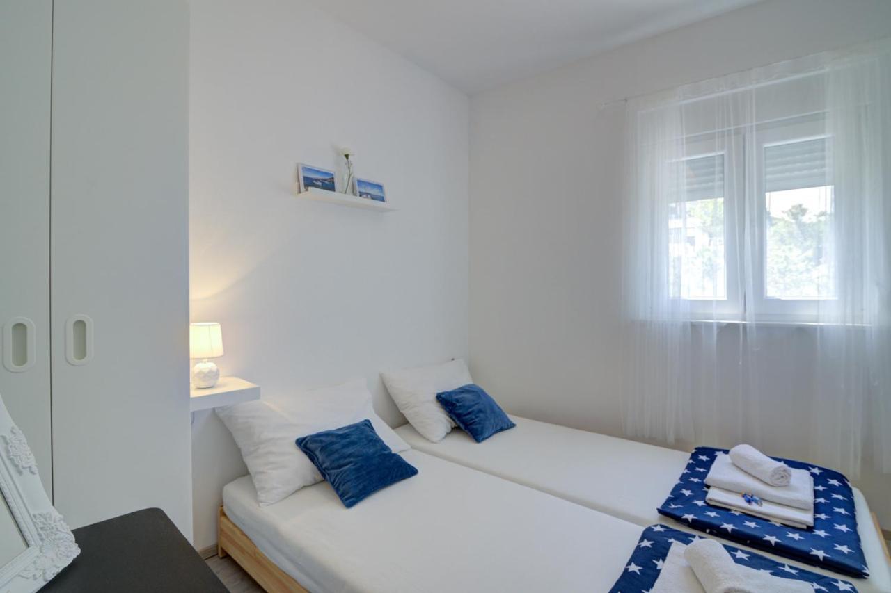 Apartman Luka สเวติยูไร ภายนอก รูปภาพ